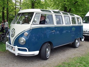 Det här är en Kleinbus 241, från 1965, 42hp (31kw)